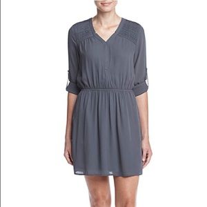 DR2 Gray grey Roll tab sleeve Dress. Size small.
